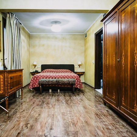 Vigo Hotel Ploieşti Eksteriør bilde