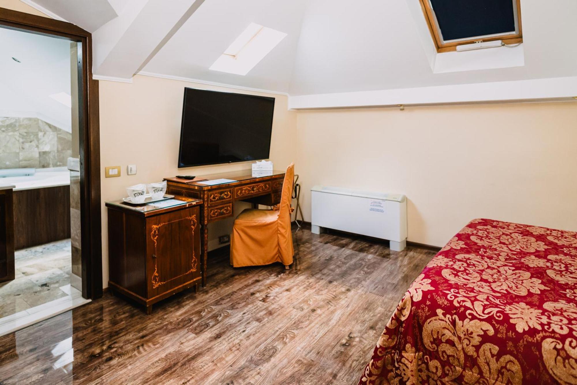Vigo Hotel Ploieşti Eksteriør bilde