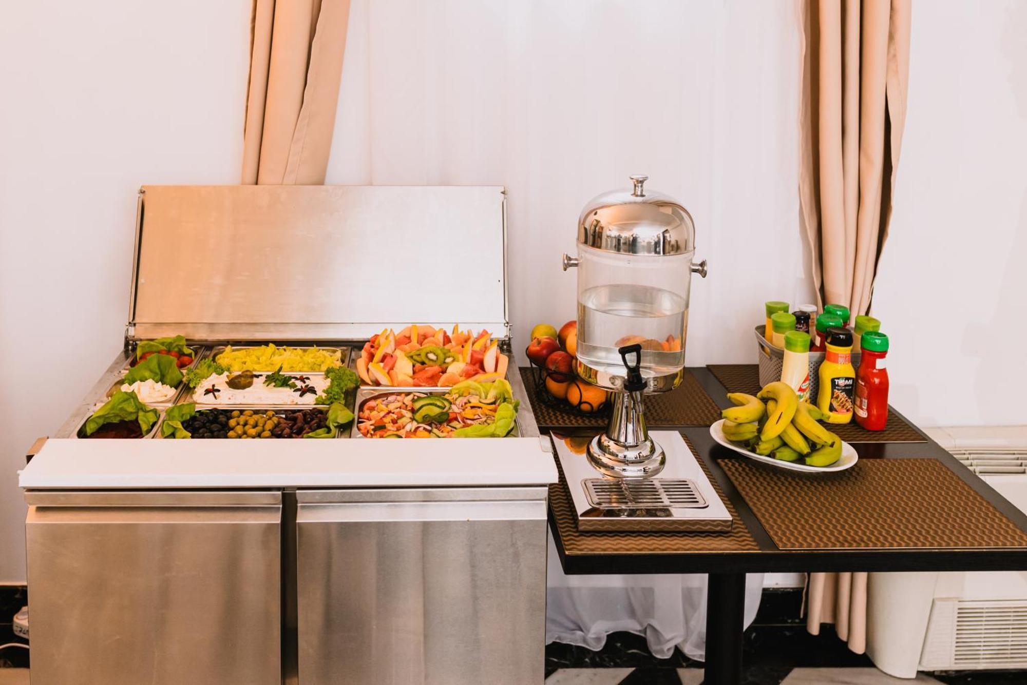 Vigo Hotel Ploieşti Eksteriør bilde